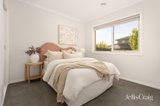 https://images.listonce.com.au/custom/160x/listings/37-marxsen-parade-lucas-vic-3350/967/01985967_img_12.jpg?kriOrkZIhUw