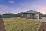 https://images.listonce.com.au/custom/160x/listings/37-mary-drive-alfredton-vic-3350/398/01984398_img_07.jpg?yoi-sdxRS94
