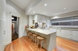 https://images.listonce.com.au/custom/160x/listings/37-mont-albert-road-canterbury-vic-3126/759/00304759_img_05.jpg?b37V5NdfUpw