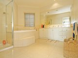 https://images.listonce.com.au/custom/160x/listings/37-montrose-place-highton-vic-3216/054/01699054_img_10.jpg?mA5By046Ftc