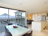 https://images.listonce.com.au/custom/160x/listings/37-montrose-place-highton-vic-3216/054/01699054_img_17.jpg?HJB0E9V-Vrg