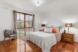 https://images.listonce.com.au/custom/160x/listings/37-pascall-street-mount-waverley-vic-3149/837/00542837_img_07.jpg?Rc96pJ0dAyo