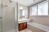 https://images.listonce.com.au/custom/160x/listings/37-pascall-street-mount-waverley-vic-3149/837/00542837_img_08.jpg?F2zfB7ZsG-Y