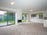 https://images.listonce.com.au/custom/160x/listings/37-pohlman-street-kyneton-vic-3444/640/01892640_img_03.jpg?cIvMfIwYI0c