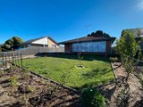 https://images.listonce.com.au/custom/160x/listings/37-richard-street-newcomb-vic-3219/108/01702108_img_01.jpg?b4AXStFiD3A