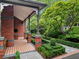 https://images.listonce.com.au/custom/160x/listings/37-stanhope-grove-camberwell-vic-3124/855/00828855_img_17.jpg?6HTtWB1WIhk