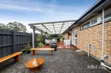 https://images.listonce.com.au/custom/160x/listings/37-station-road-seville-vic-3139/676/01927676_img_18.jpg?Iw92YOF0dp8