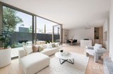 https://images.listonce.com.au/custom/160x/listings/37-stoke-avenue-kew-vic-3101/715/01811715_img_02.jpg?iuPichI118Q