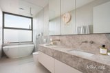 https://images.listonce.com.au/custom/160x/listings/37-stoke-avenue-kew-vic-3101/715/01811715_img_16.jpg?8Sy1SFK309Y