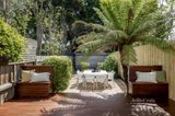 https://images.listonce.com.au/custom/160x/listings/37-stuart-street-armadale-vic-3143/411/01443411_img_14.jpg?ZwnwNa27oX8