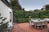 https://images.listonce.com.au/custom/160x/listings/37-sunhill-road-glen-iris-vic-3146/439/01356439_img_10.jpg?AlO7st3pbYg