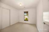 https://images.listonce.com.au/custom/160x/listings/37-symons-street-wendouree-vic-3355/210/01842210_img_12.jpg?cCa2rEAJm6k