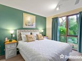 https://images.listonce.com.au/custom/160x/listings/37-the-avenue-montrose-vic-3765/953/01524953_img_08.jpg?2OAdcHXNN4A