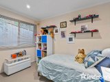 https://images.listonce.com.au/custom/160x/listings/37-the-avenue-montrose-vic-3765/953/01524953_img_22.jpg?1w6la5iF6dk