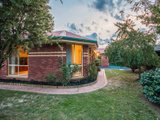 https://images.listonce.com.au/custom/160x/listings/37-the-circuit-lilydale-vic-3140/482/01524482_img_16.jpg?vwQuLkF_lO4