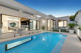 https://images.listonce.com.au/custom/160x/listings/37-the-highway-mount-waverley-vic-3149/444/01513444_img_16.jpg?sjK5rtFhW1s