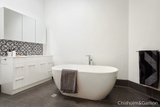 https://images.listonce.com.au/custom/160x/listings/37-vautier-street-elwood-vic-3184/634/01793634_img_10.jpg?WYKVqI-MdlE