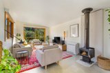 https://images.listonce.com.au/custom/160x/listings/37-victoria-street-trentham-vic-3458/048/01898048_img_04.jpg?pLPKv5uR3HE