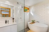 https://images.listonce.com.au/custom/160x/listings/37-victoria-street-trentham-vic-3458/048/01898048_img_12.jpg?bupr807kNz0