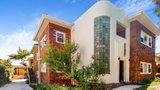 https://images.listonce.com.au/custom/160x/listings/37-washington-st-toorak-vic-3142/640/01818640_img_10.jpg?K1X7orW820k