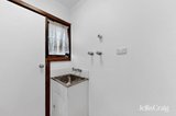 https://images.listonce.com.au/custom/160x/listings/37-wells-street-surrey-hills-vic-3127/369/01740369_img_08.jpg?VpiAcpLndDU