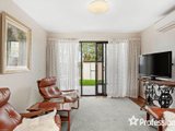 https://images.listonce.com.au/custom/160x/listings/37-white-close-lilydale-vic-3140/453/01526453_img_05.jpg?DQ6Gp1BKPHo