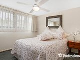 https://images.listonce.com.au/custom/160x/listings/37-white-close-lilydale-vic-3140/453/01526453_img_07.jpg?v9wmeuTb2y4