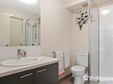 https://images.listonce.com.au/custom/160x/listings/37-white-close-lilydale-vic-3140/453/01526453_img_09.jpg?6uDbRgrZOQg