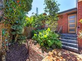 https://images.listonce.com.au/custom/160x/listings/37-wilga-street-mount-waverley-vic-3149/078/01950078_img_03.jpg?hs5f7YeddXA