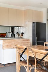 https://images.listonce.com.au/custom/160x/listings/370-janefield-drive-bundoora-vic-3083/561/01782561_img_08.jpg?VET75gCQji8