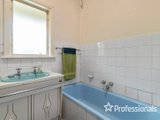 https://images.listonce.com.au/custom/160x/listings/370-maroondah-highway-croydon-vic-3136/680/01525680_img_09.jpg?aXK0U-t_neM