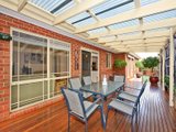 https://images.listonce.com.au/custom/160x/listings/370-medway-street-box-hill-north-vic-3129/693/01743693_img_06.jpg?UbkqYpYfxTo