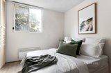 https://images.listonce.com.au/custom/160x/listings/370-oshanassy-street-north-melbourne-vic-3051/725/01294725_img_06.jpg?SmiypTF8D20