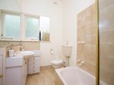 https://images.listonce.com.au/custom/160x/listings/370-power-street-hawthorn-vic-3122/162/01685162_img_06.jpg?BfcBK66LkX4
