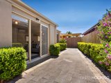 https://images.listonce.com.au/custom/160x/listings/371-queen-street-altona-meadows-vic-3028/137/01202137_img_09.jpg?FJnTTftmY-o