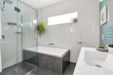 https://images.listonce.com.au/custom/160x/listings/371-reynard-street-pascoe-vale-south-vic-3044/681/01154681_img_17.jpg?h83OhivRmQY