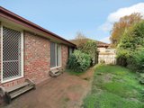 https://images.listonce.com.au/custom/160x/listings/3712-cutts-avenue-croydon-vic-3136/441/01525441_img_09.jpg?E-szP9owd2E