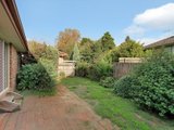 https://images.listonce.com.au/custom/160x/listings/3712-cutts-avenue-croydon-vic-3136/441/01525441_img_10.jpg?bFKEKKT5xrs