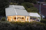 https://images.listonce.com.au/custom/160x/listings/3718-point-nepean-road-portsea-vic-3944/695/01887695_img_18.jpg?nXcAtI6Z1hg