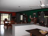 https://images.listonce.com.au/custom/160x/listings/372-drummond-road-taradale-vic-3447/266/00616266_img_19.jpg?l0bse6pbU04