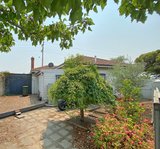 https://images.listonce.com.au/custom/160x/listings/372-ryrie-street-geelong-vic-3220/103/01727103_img_09.jpg?A9WJrowavro