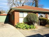 https://images.listonce.com.au/custom/160x/listings/372-warrandyte-road-ringwood-vic-3134/256/00620256_img_09.jpg?ZLPic4NqdOA