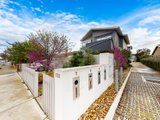 https://images.listonce.com.au/custom/160x/listings/3732-barkly-street-west-footscray-vic-3012/518/01232518_img_01.jpg?IN2FLpDwyCw