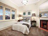 https://images.listonce.com.au/custom/160x/listings/374-barkly-street-elwood-vic-3184/174/01794174_img_07.jpg?6LqyNtGGw6Q