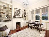 https://images.listonce.com.au/custom/160x/listings/374-barkly-street-elwood-vic-3184/174/01794174_img_08.jpg?gmRe2gtyIFQ