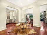 https://images.listonce.com.au/custom/160x/listings/374-barkly-street-elwood-vic-3184/174/01794174_img_09.jpg?7hMMrMaQvCY