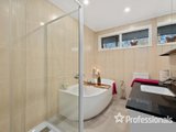 https://images.listonce.com.au/custom/160x/listings/3745-mt-dandenong-road-kilsyth-vic-3137/635/01525635_img_12.jpg?oxYrrBlnwUc