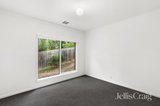 https://images.listonce.com.au/custom/160x/listings/375-main-road-montmorency-vic-3094/099/01891099_img_05.jpg?FjdqR7uy0hE