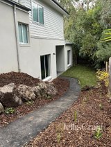 https://images.listonce.com.au/custom/160x/listings/375-main-road-montmorency-vic-3094/099/01891099_img_16.jpg?2iF8YB6Z1jY