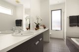 https://images.listonce.com.au/custom/160x/listings/375-mitchell-street-maidstone-vic-3012/885/00840885_img_06.jpg?BQFrtQzZkiA